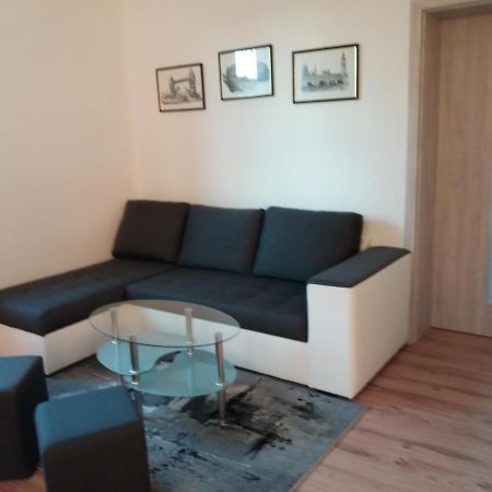 Apartman Formanka Liberec Exteriör bild