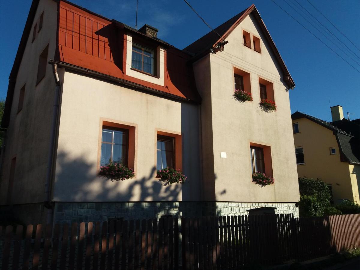 Apartman Formanka Liberec Exteriör bild